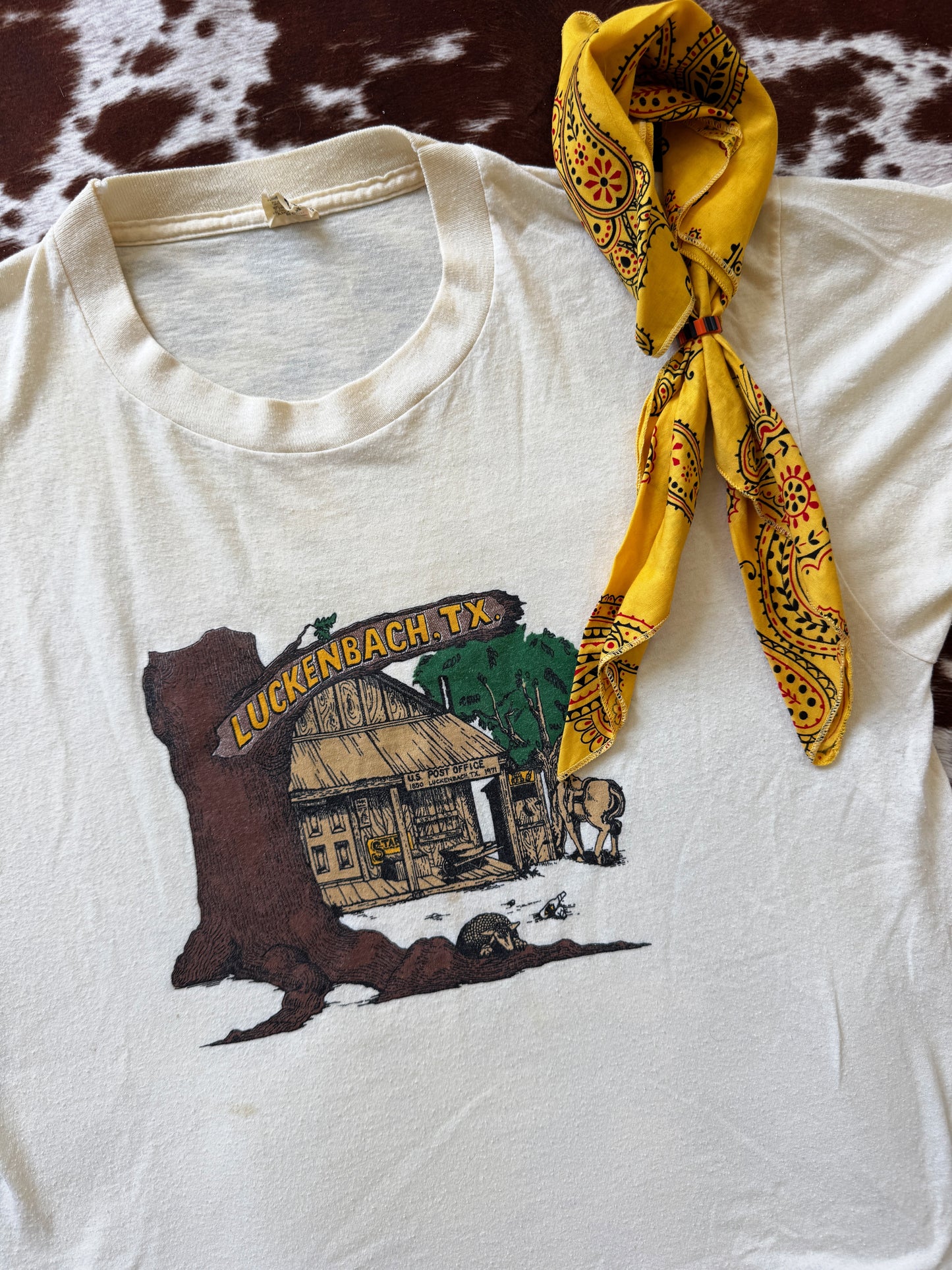 Vintage Luckenbach Texas Tee