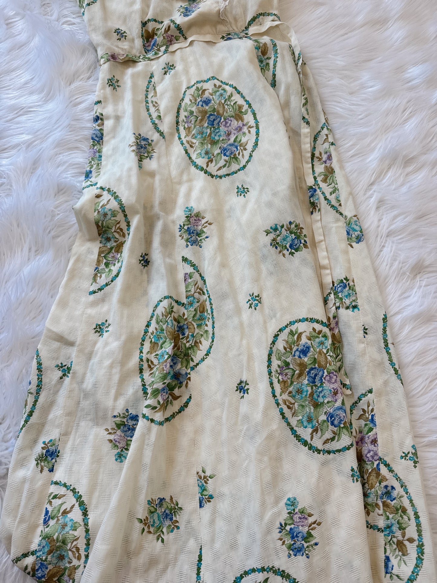Vintage 1970s Floral Maxi Dress
