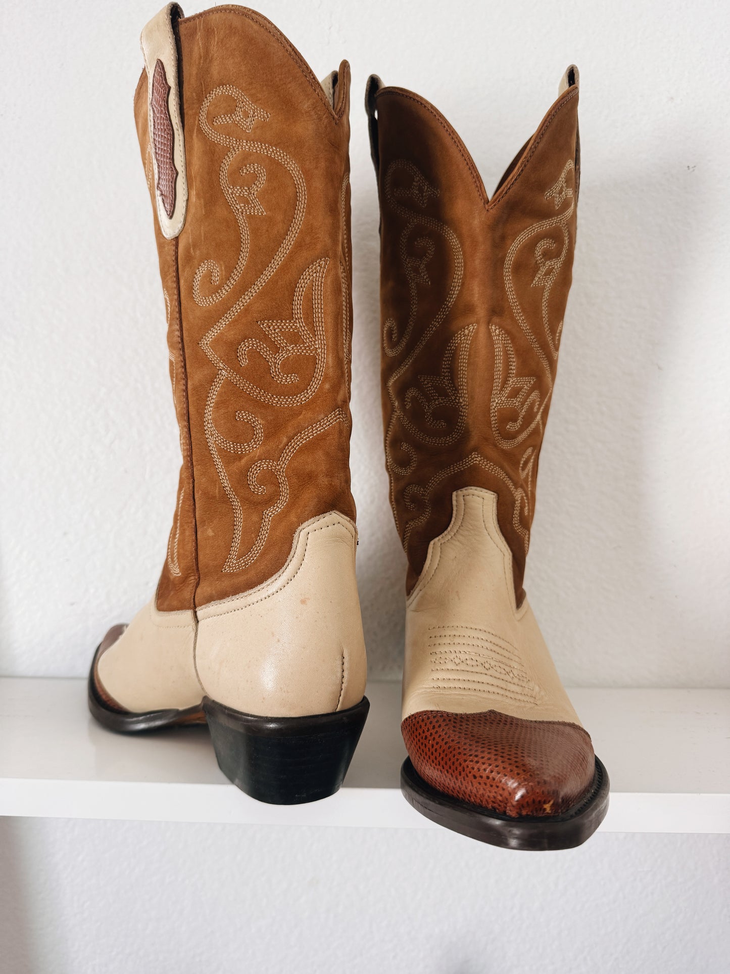 Vintage Two Toned Cowboy Boots