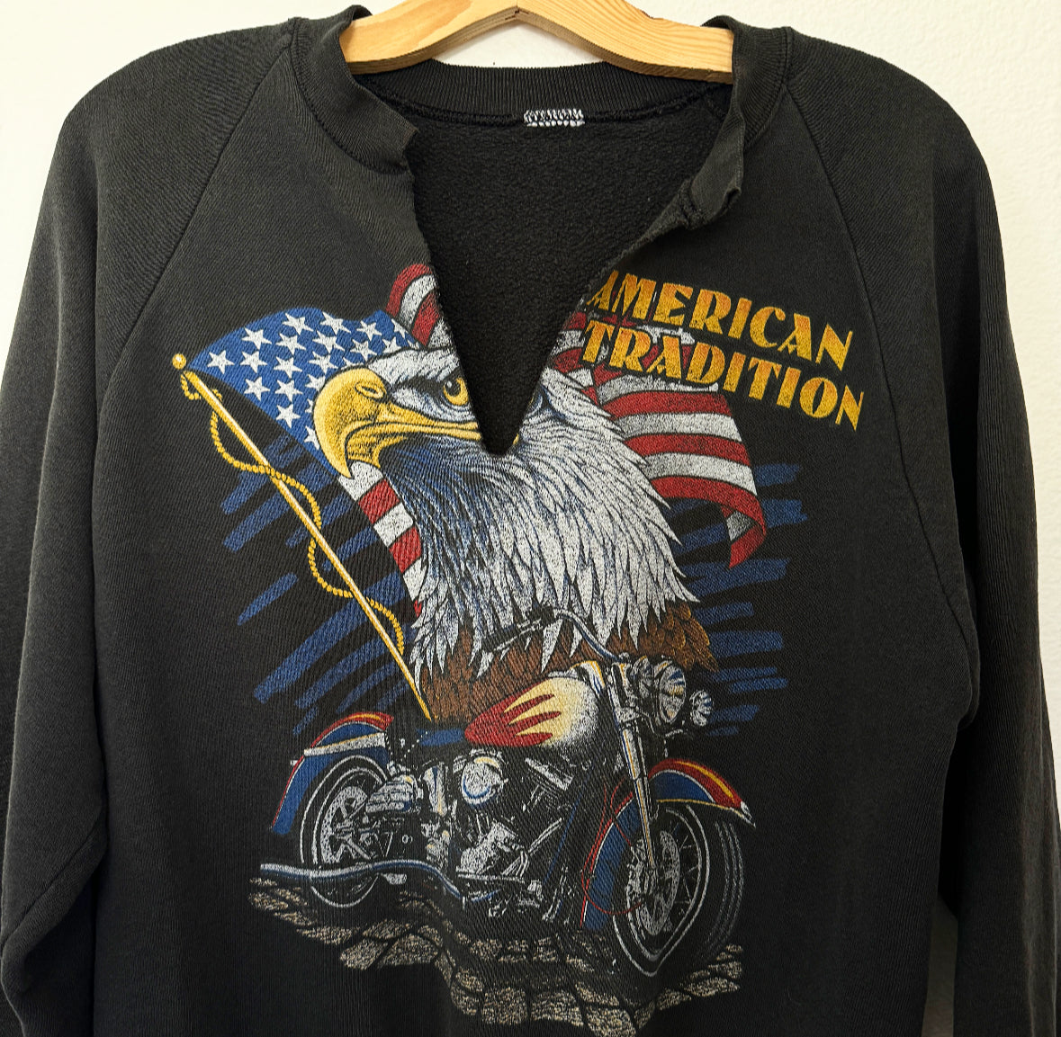 Vintage American Tradition Sweatshirt