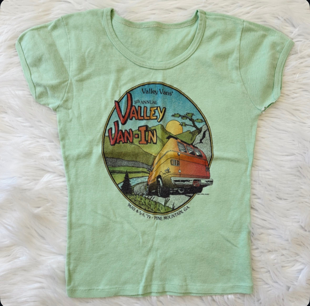 Vintage Valley Van-In Tee