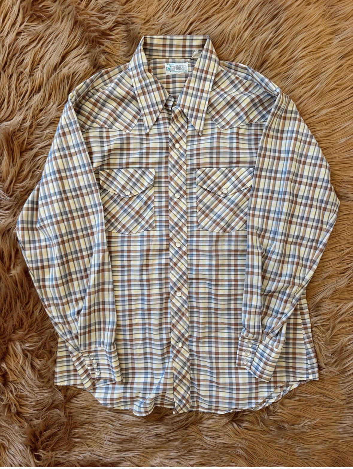 Vintage Plaid Pearl Snap