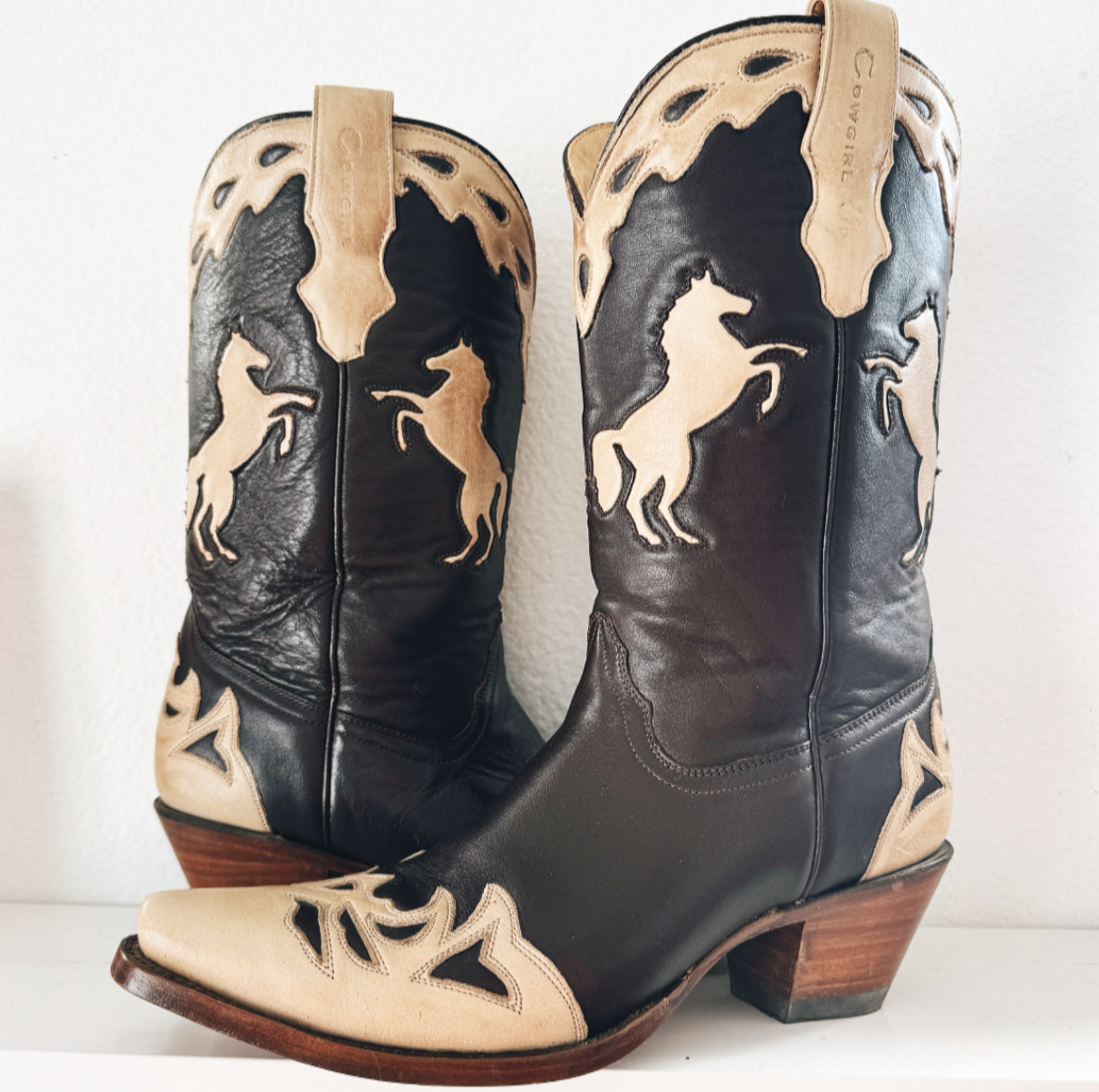 Vintage Horse Inlay Cowboy Boots