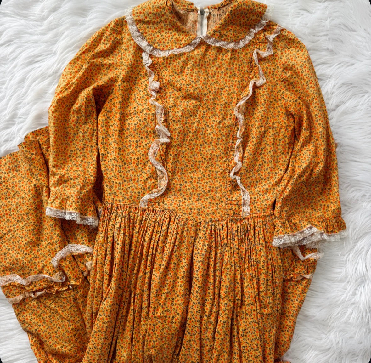 Vintage 1970s Dress