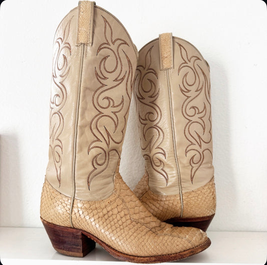 Vintage Cream Snakeskin Cowboy Boots