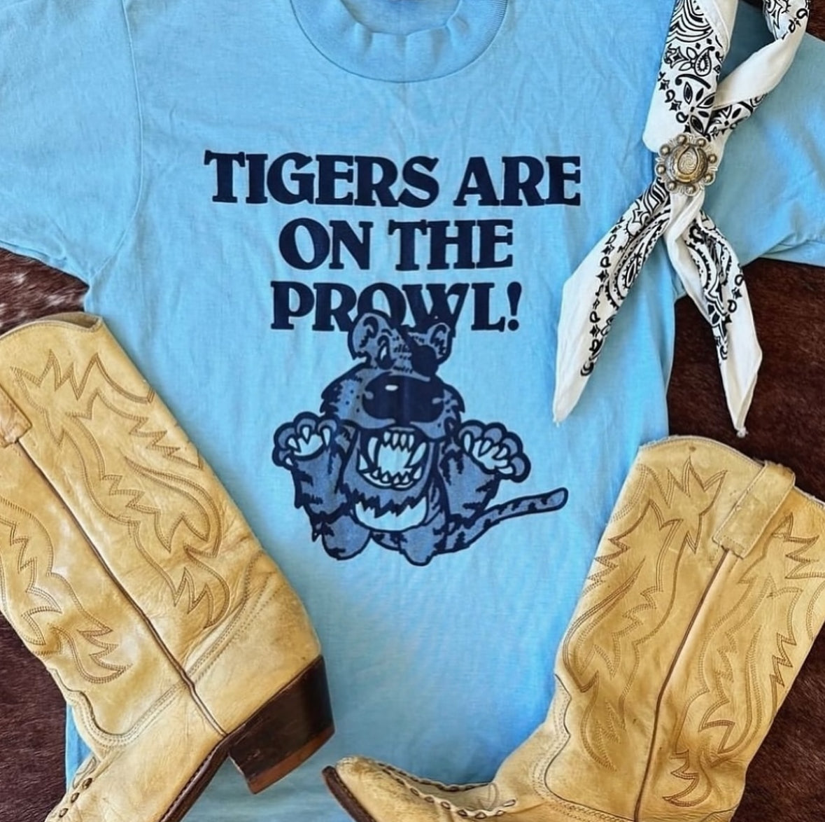 Vintage Tigers Prowl Tee