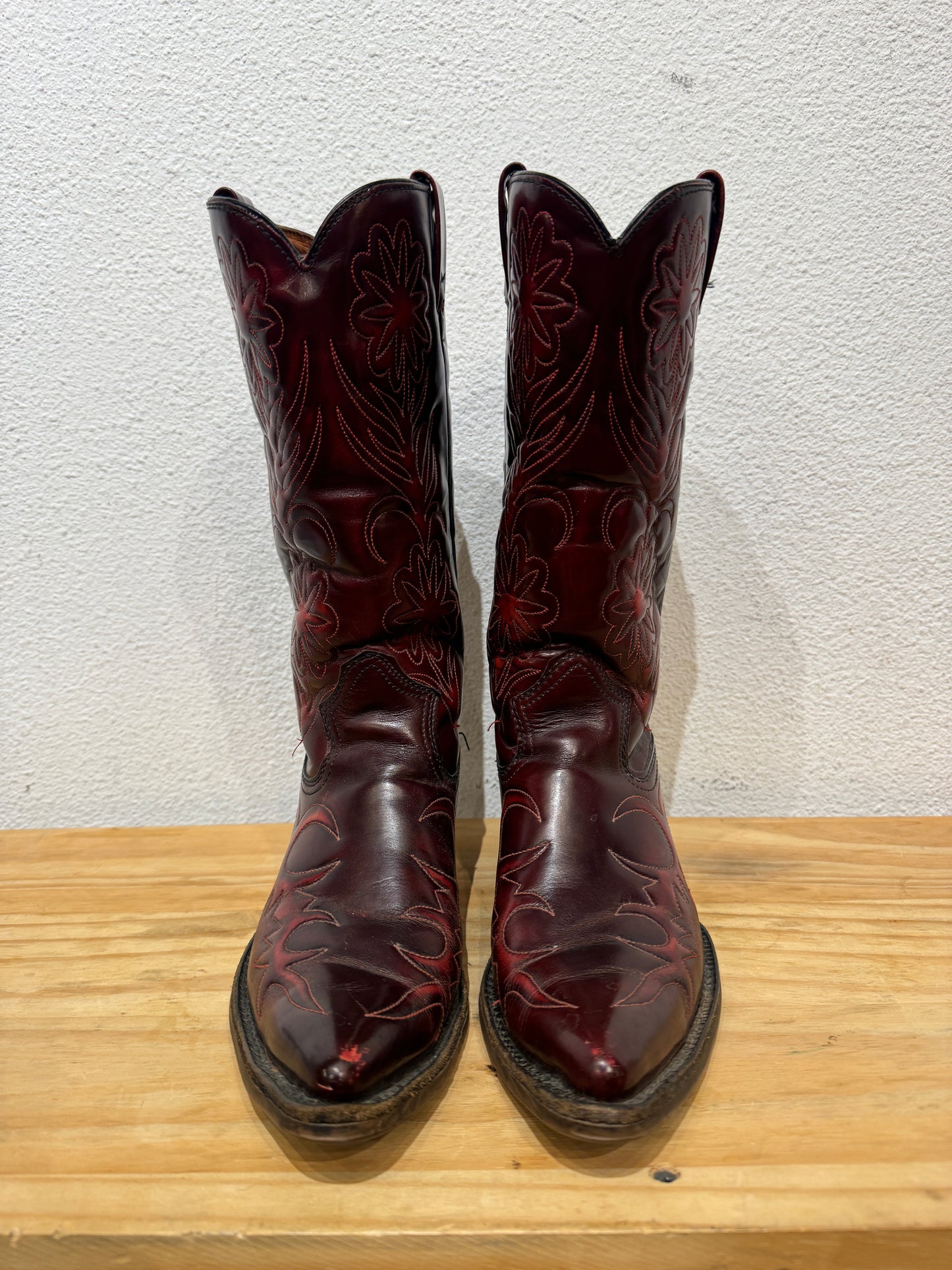 Vintage Floral Stitched Cowboy Boots