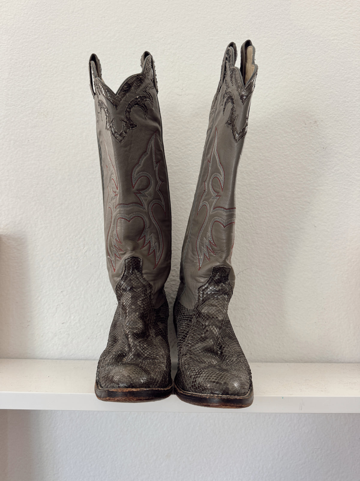 Vintage Gray Snakeskin Cowboy Boots