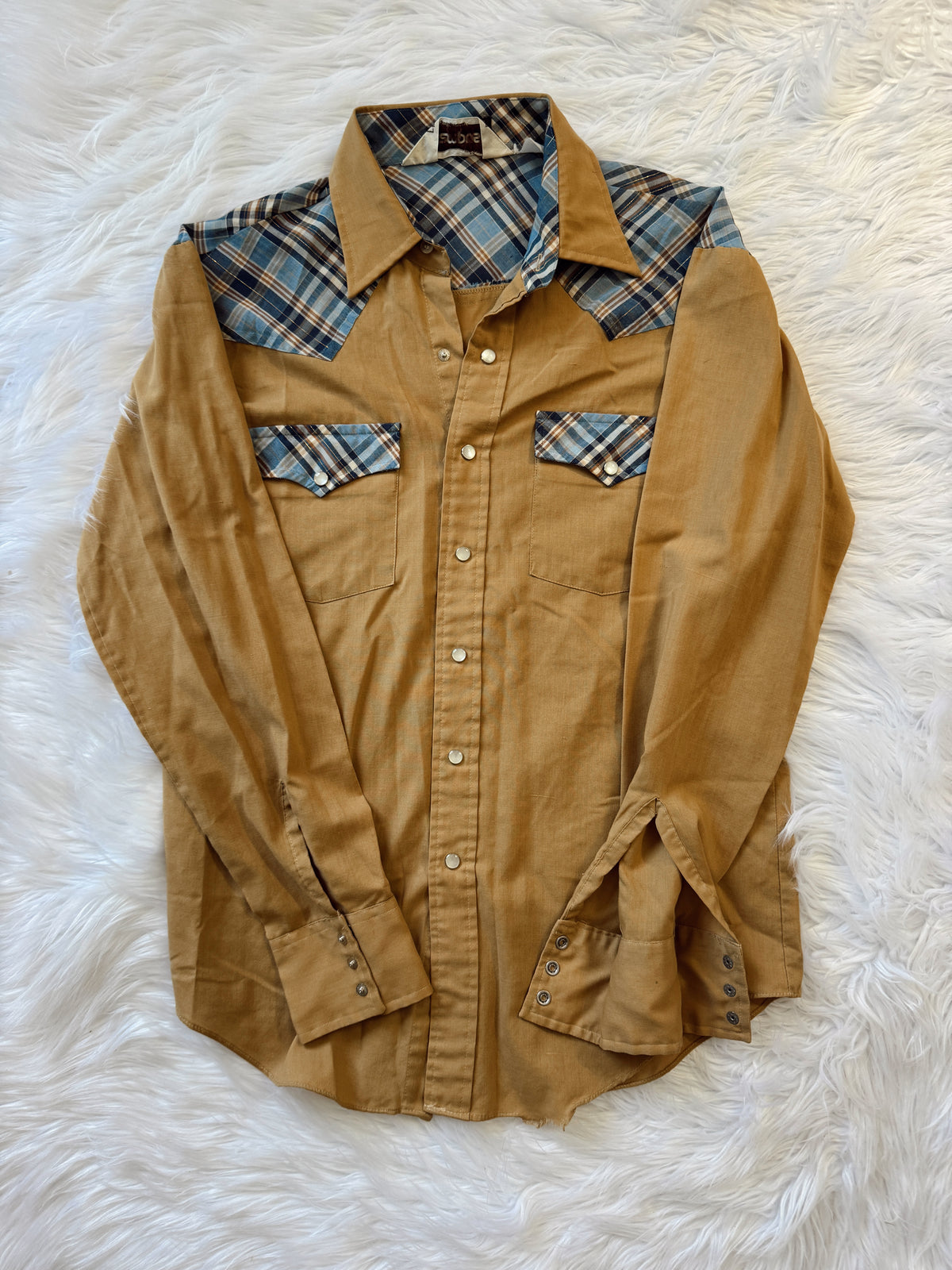 Vintage Plaid Pearl Snap