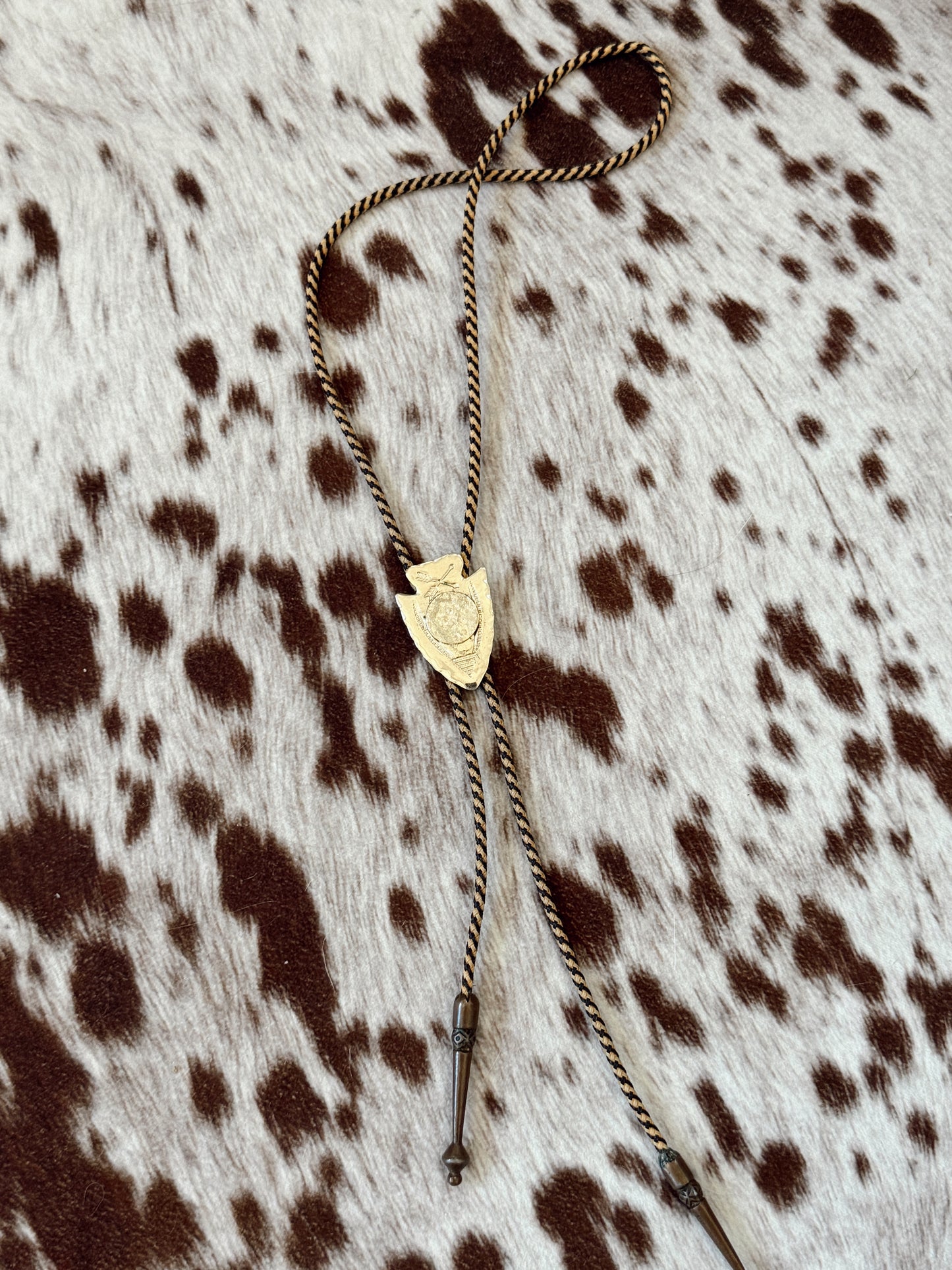 Vintage Arrowhead Bolo Tie